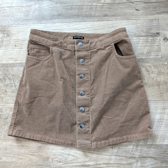 Express Women's Brown Corduroy Mini Skirt Size 6 - Picture 1 of 6